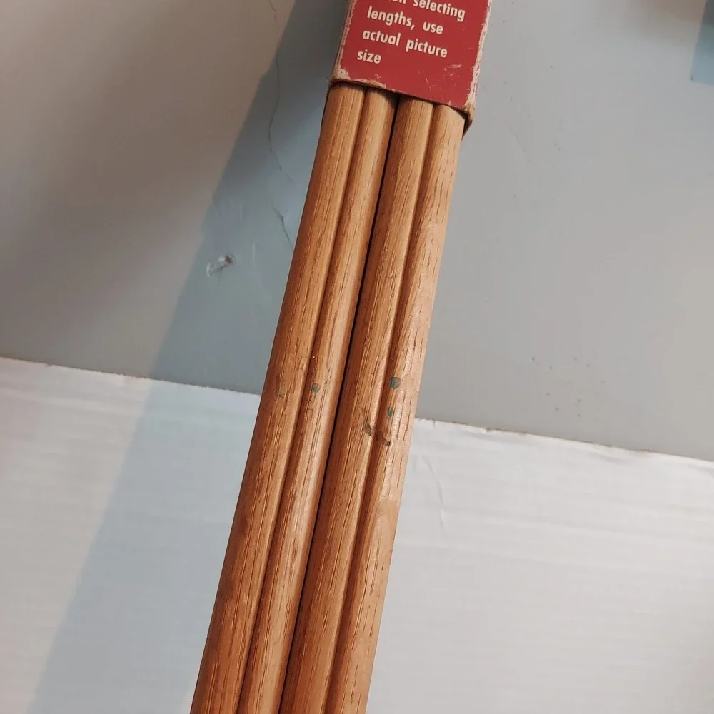 Vintage Lambert Clamp-Lok Solid Oak Wood 23 Inch Picture Frame Kit 2 Pieces